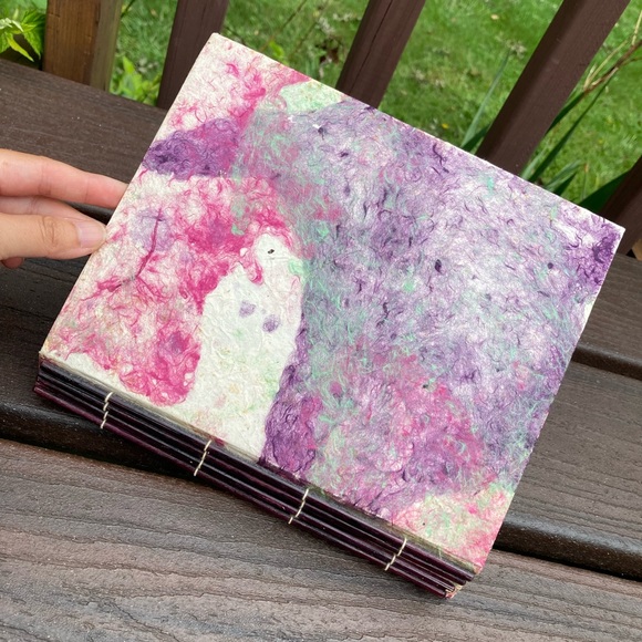 NWT Vintage Handcrafted Nepalese Lokta Tree Paper Purple Green Cover Sketchbook - Picture 4 of 16